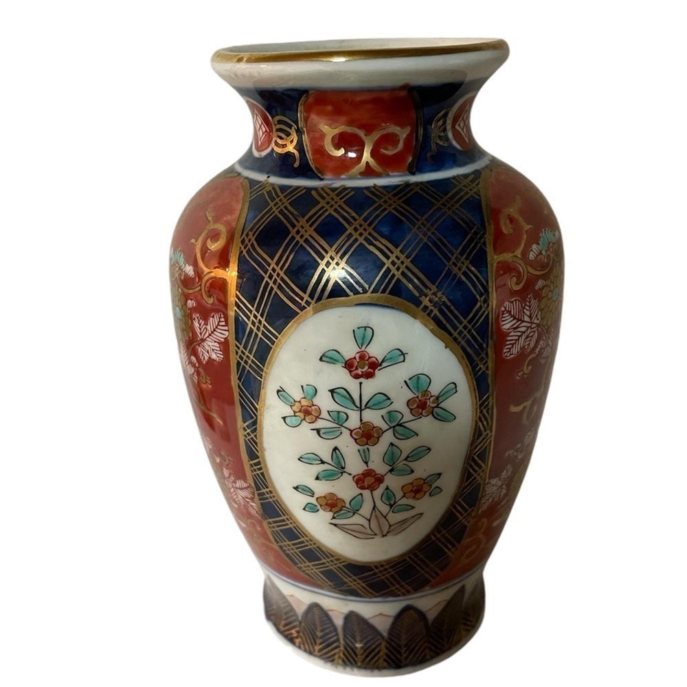 Original Vintage cloisonné enameled Japanese Gold Hand Painted Vase